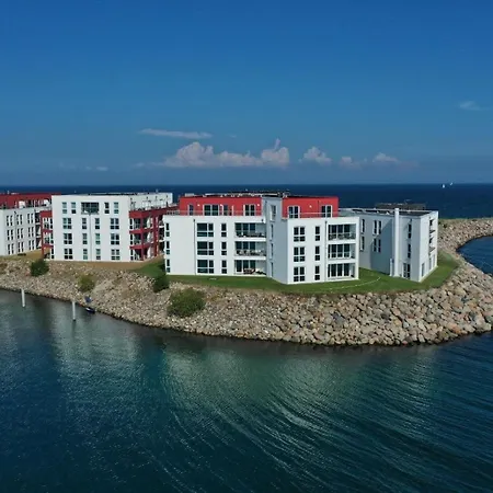 Secra Exclusive Frida Bow 321 Kappeln